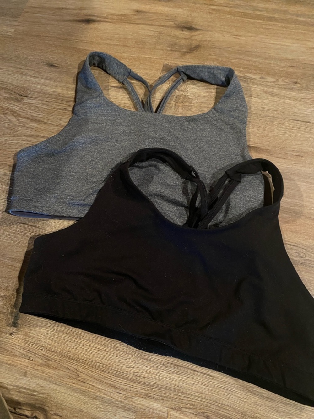 Old navy active sports bras grey black XXL lot of 2